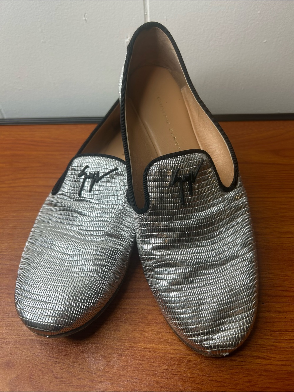 Giuseppe Zanotti Women’s Size 38/8 Flat Loafer Slip On Shoes Silver